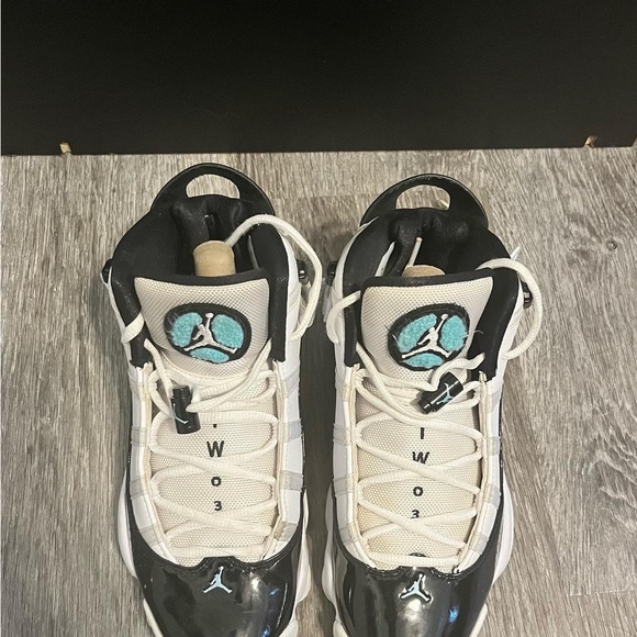 Jordan 6 Rings - Picture 7 of 7